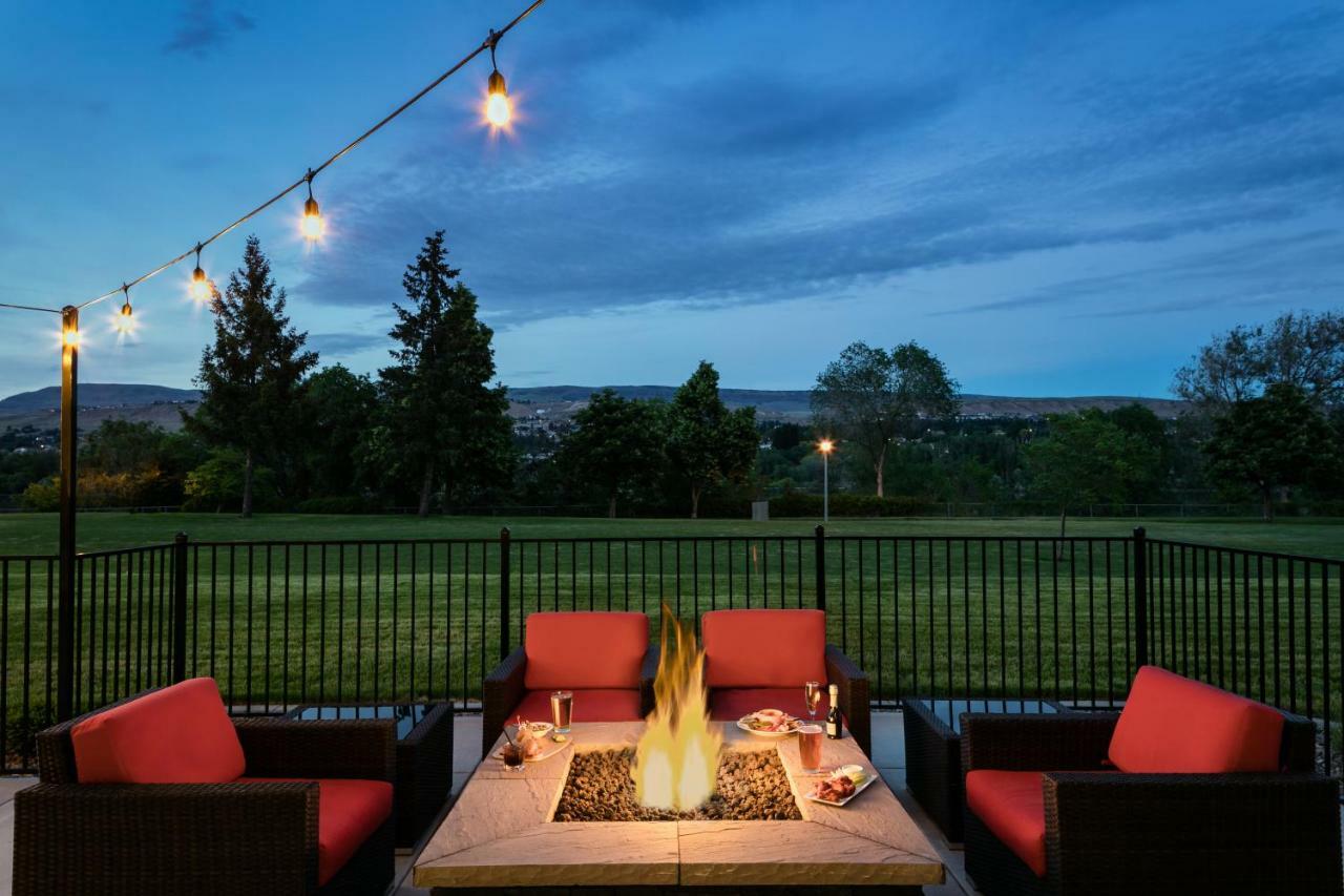 Hilton Garden Inn Wenatchee, Wa Exterior foto